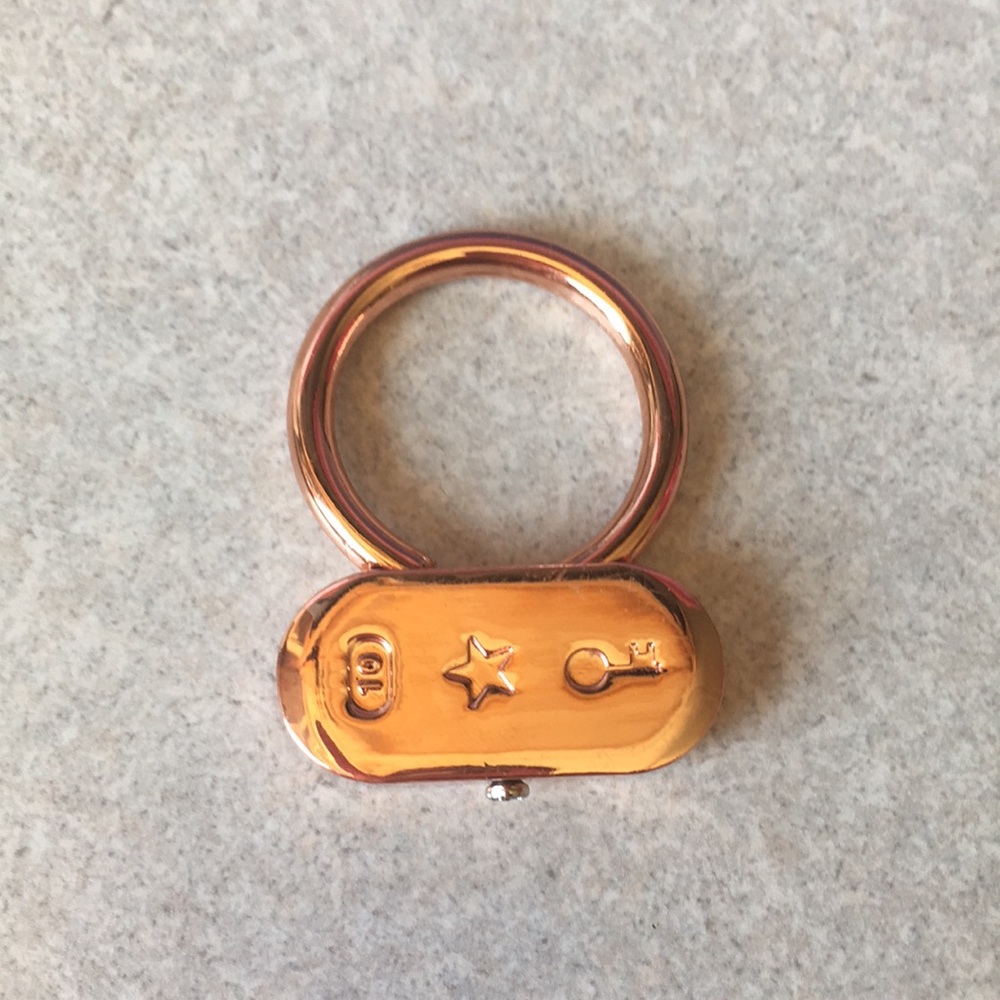 WW keychain zipper pull bag tag rose gold color